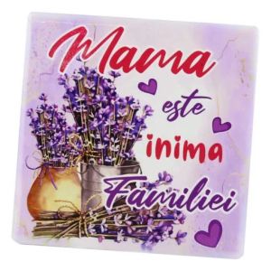 Magnet din ceramica mama este inima familiei 7.5x7.5cm 40203