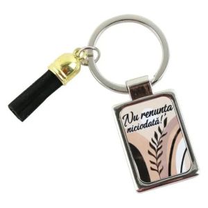 Breloc din metal nu renunta niciodata! Cu franjuri 7cm 1311