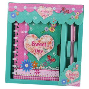 Agenda cu pix si lacat in cut decorat sweet day 18x19cm 811